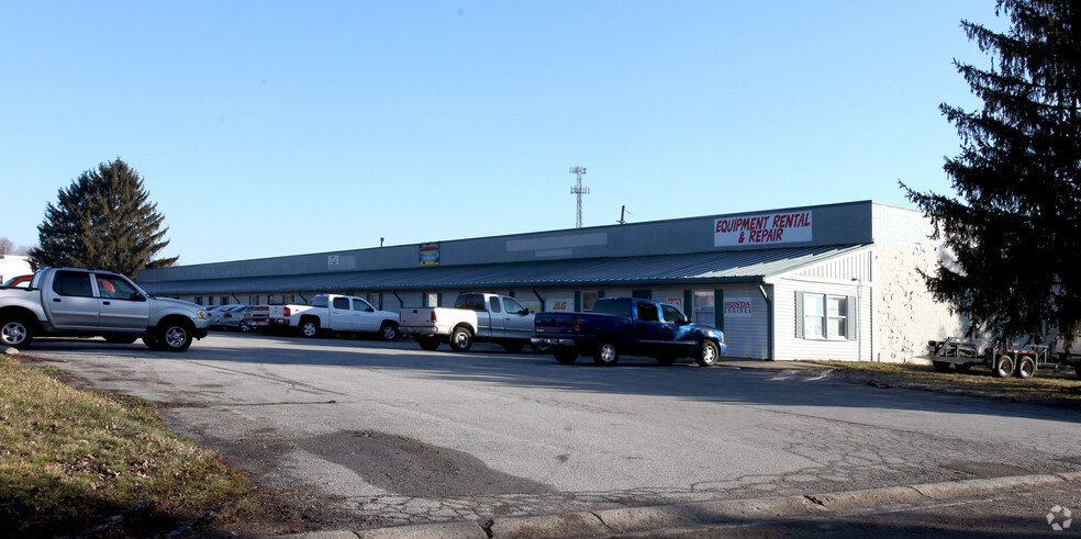 1727-1755 N Country Club Rd, Indianapolis, IN for sale - Primary Photo - Image 1 of 1