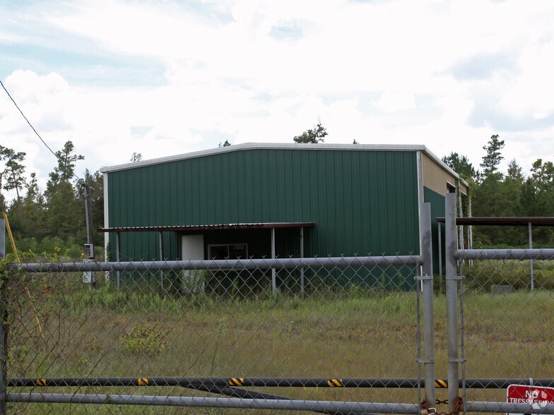 16050 Highway 105, Conroe, TX for sale - Primary Photo - Image 1 of 1