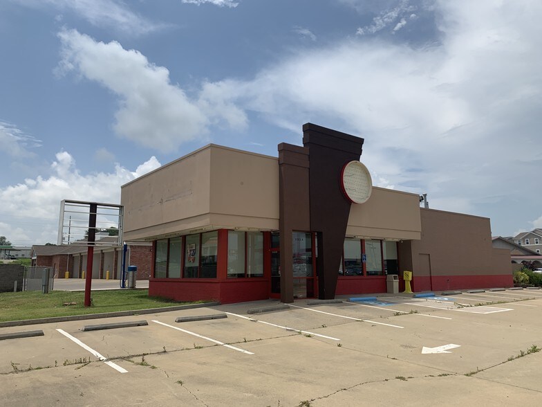 1514 State Route 121 Byp N Murray Ky 42071 Retail For Sale Loopnet Com