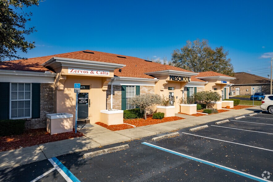 477 Mariner Blvd, Spring Hill, FL 34609