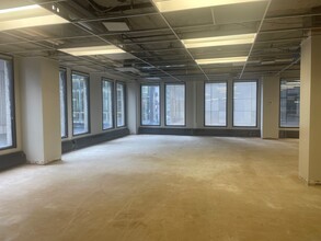 85-95 Rue Sainte-Catherine O, Montréal, QC for lease Interior Photo- Image 2 of 14