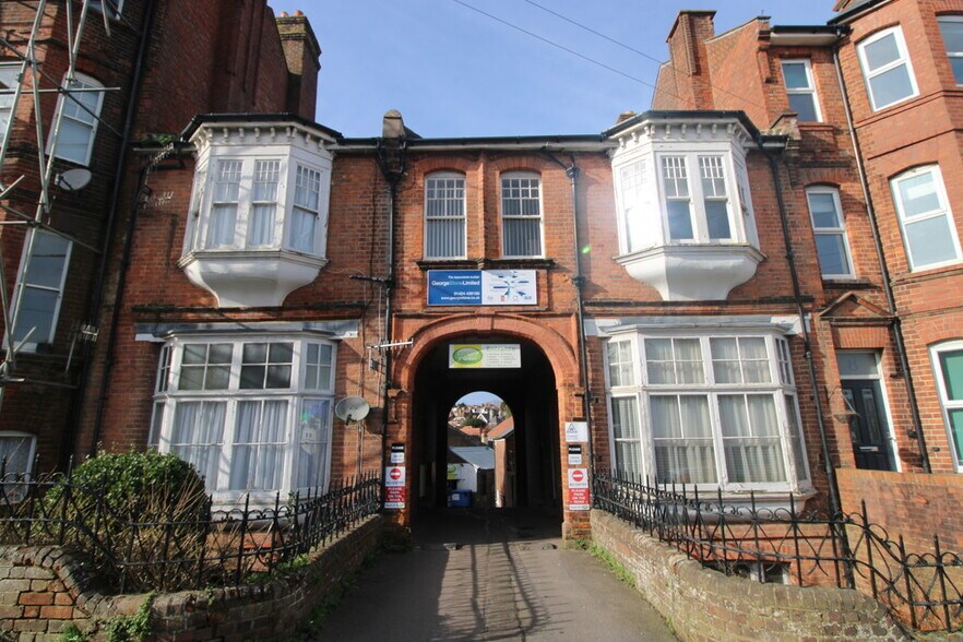 10-14 Tower Rd W, St Leonards On Sea for sale - Primary Photo - Image 1 of 4