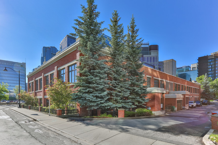 101 6th St SW, Calgary, AB for lease - Building Photo - Image 2 of 19