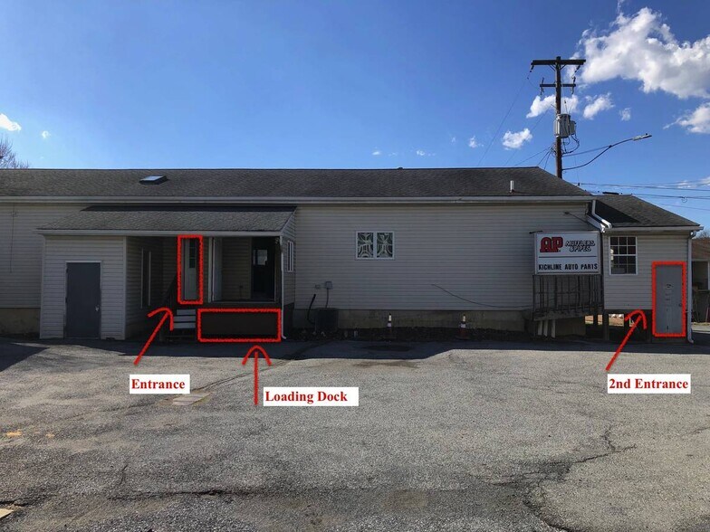 20 W Pine St, Hellertown, PA for sale - Building Photo - Image 1 of 1