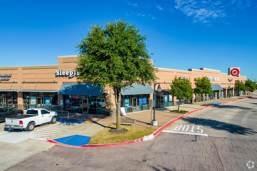 2050 W University Dr, McKinney, TX for sale - Primary Photo - Image 1 of 1