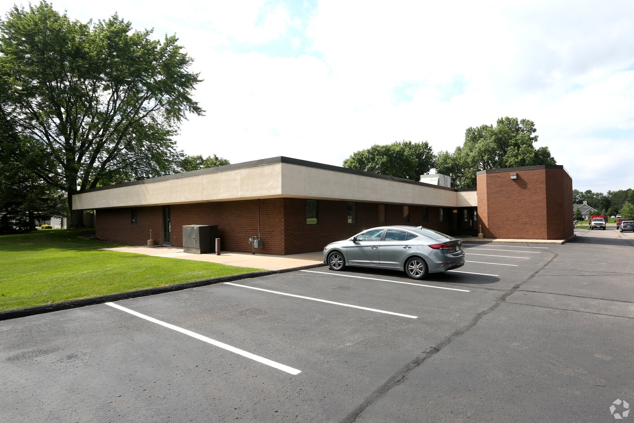 8500 210th St W, Lakeville, MN 55044 Johnson Building