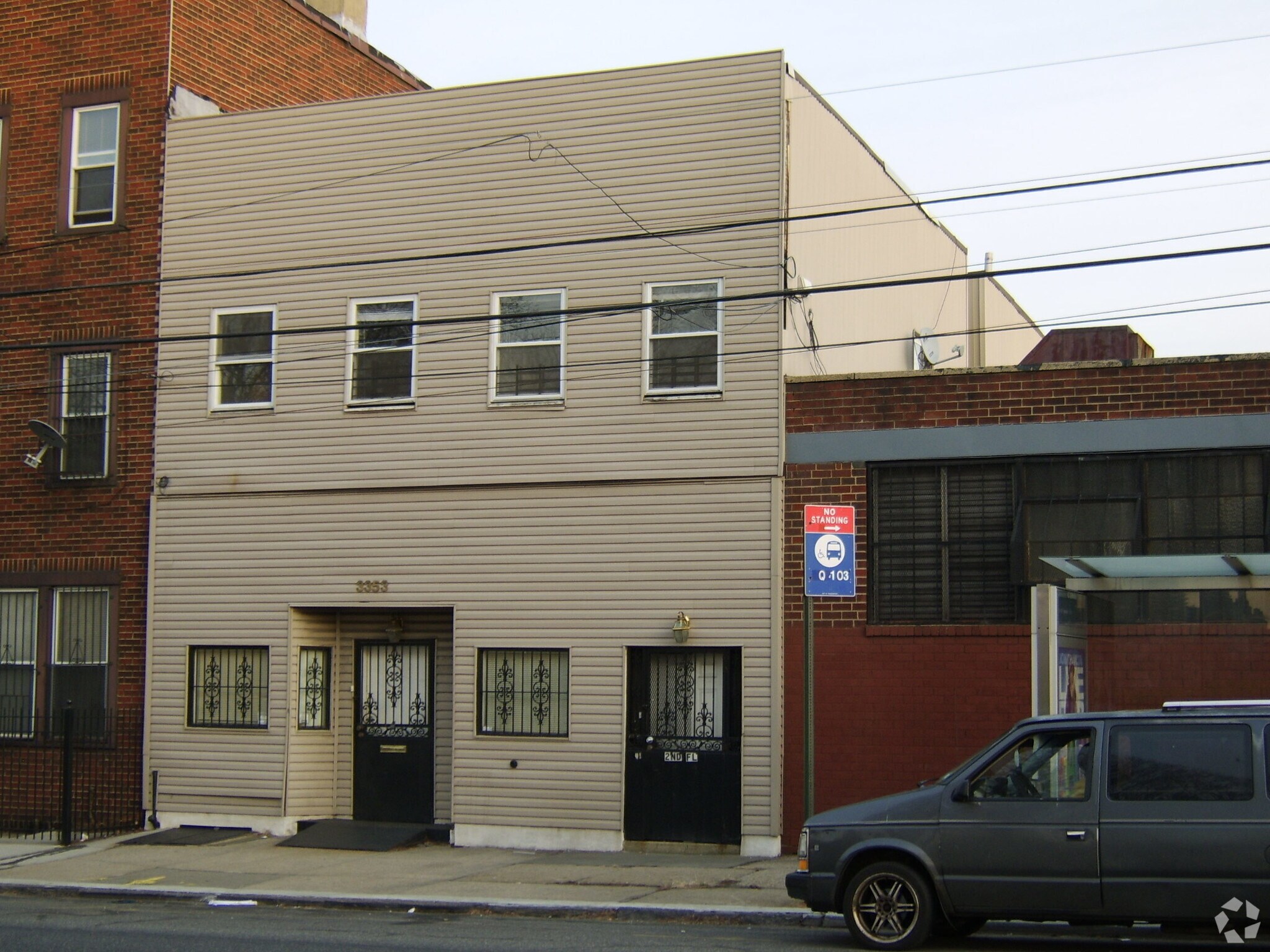 33-53 Vernon Blvd, Long Island City, NY for sale Primary Photo- Image 1 of 1