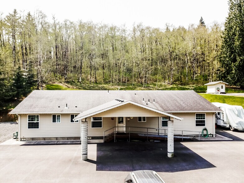 2271 Hazel Dell Rd, Castle Rock, WA 98611