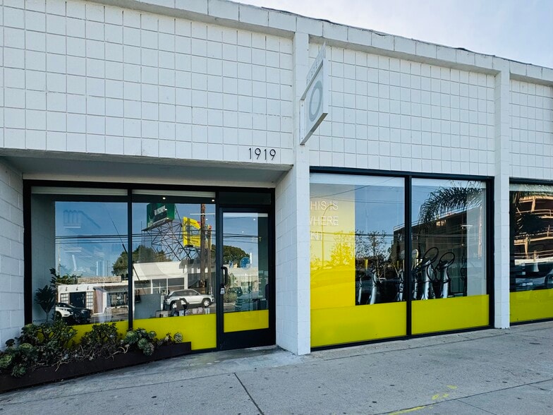 1915-1919 Lincoln Blvd, Venice, CA for lease - Building Photo - Image 2 of 13