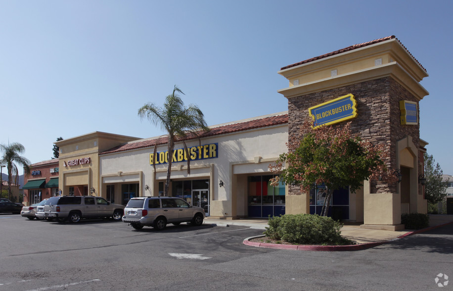 23751 Washington Ave, Murrieta, CA for lease - Primary Photo - Image 1 of 9