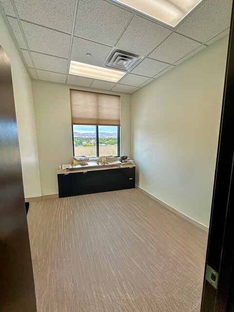 11920 Southern Highlands Pky, Las Vegas, NV for lease Interior Photo- Image 1 of 6