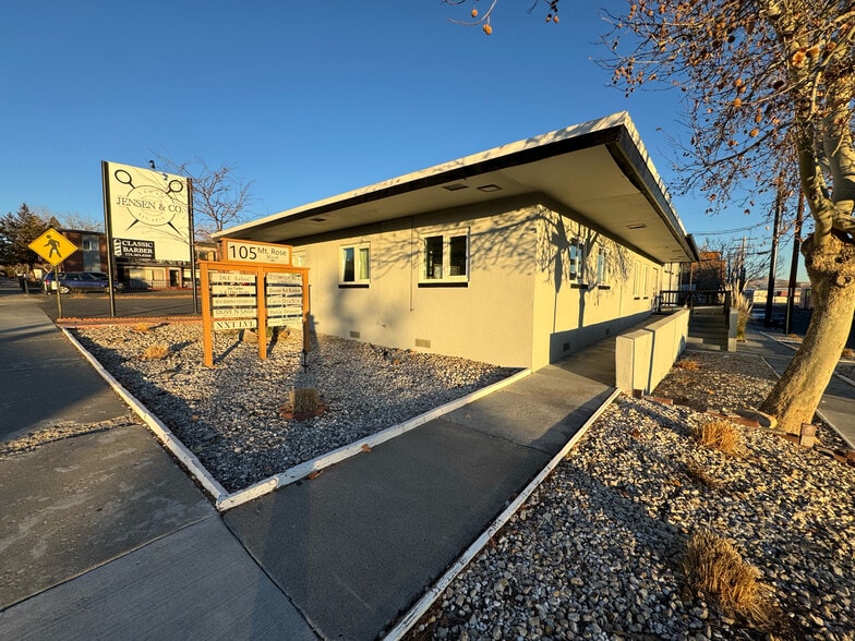 105 Mount Rose St, Reno, NV for sale - Building Photo - Image 1 of 27