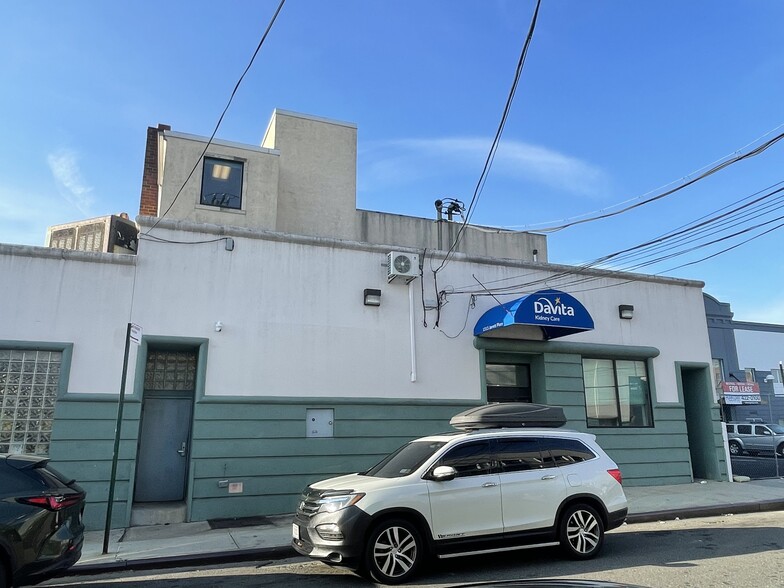 1515 Jarret Pl, Bronx, NY for lease - Building Photo - Image 2 of 21