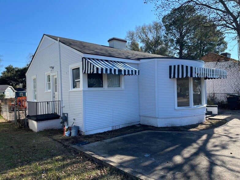 3551 Youree Dr, Shreveport, LA 71105 Youree Drive Office/Retail