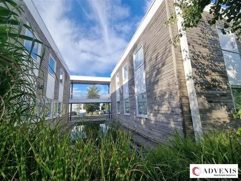 Office in VILLENEUVE-D'ASCQ for lease - Building Photo - Image 1 of 12