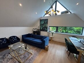 Units 1-2 Thameside, Henley On Thames for lease Interior Photo- Image 2 of 13