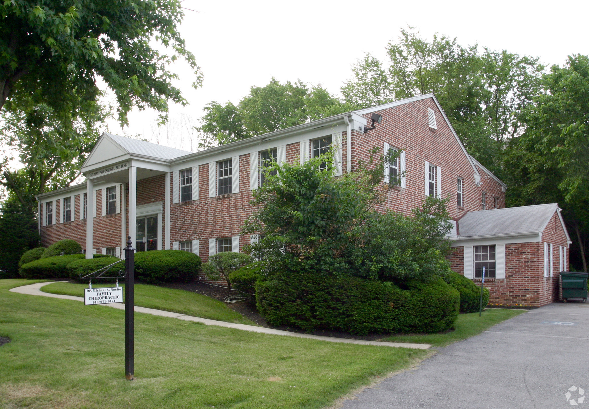 1100 W Valley Rd, Wayne, PA for lease Building Photo- Image 1 of 12