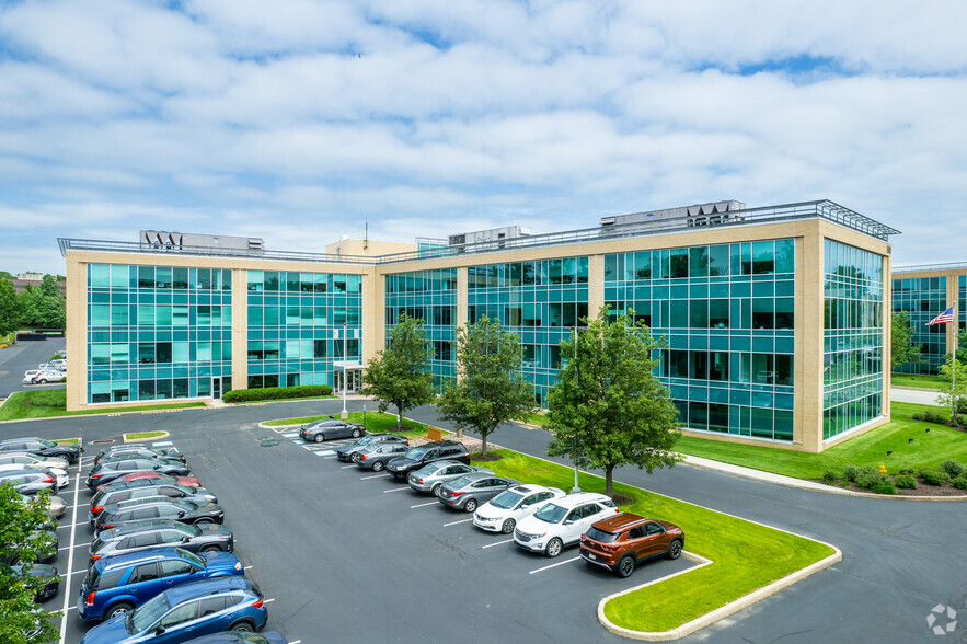 501 Office Center Dr, Fort Washington, PA for lease - Building Photo - Image 1 of 11