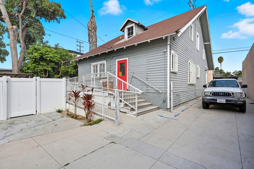 522 W VERNON Ave, Los Angeles, CA for sale - Building Photo - Image 3 of 48