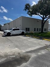 2481 Dinneen Ave, Orlando, FL for lease Interior Photo- Image 2 of 2