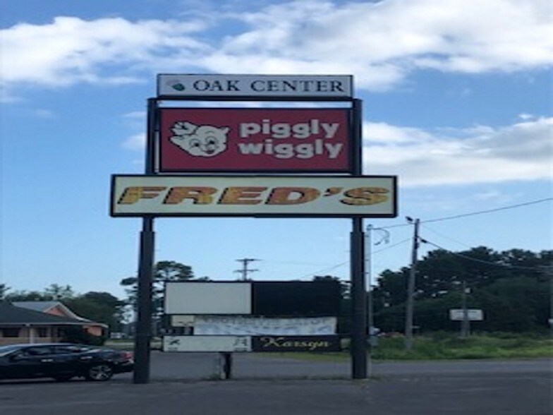 7831 Hwy 613, Escatawpa, MS 39552