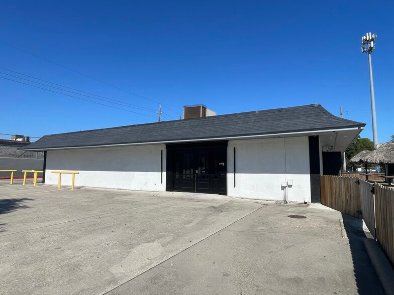 23233 Aldine Westfield Rd, Spring, TX for lease - Building Photo - Image 2 of 16