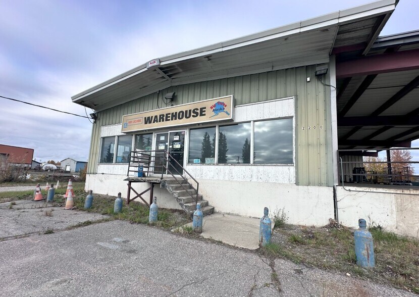 2200 Van Horn Rd, Fairbanks, AK for sale - Building Photo - Image 2 of 4