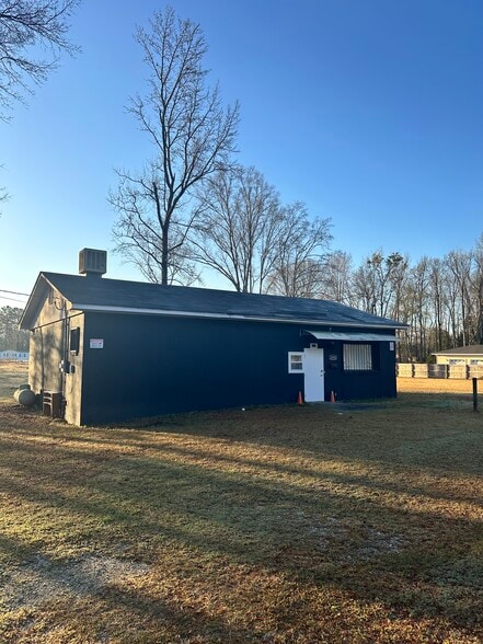 1030 Dry Branch Rd, Hopkins, SC for sale - Primary Photo - Image 1 of 1