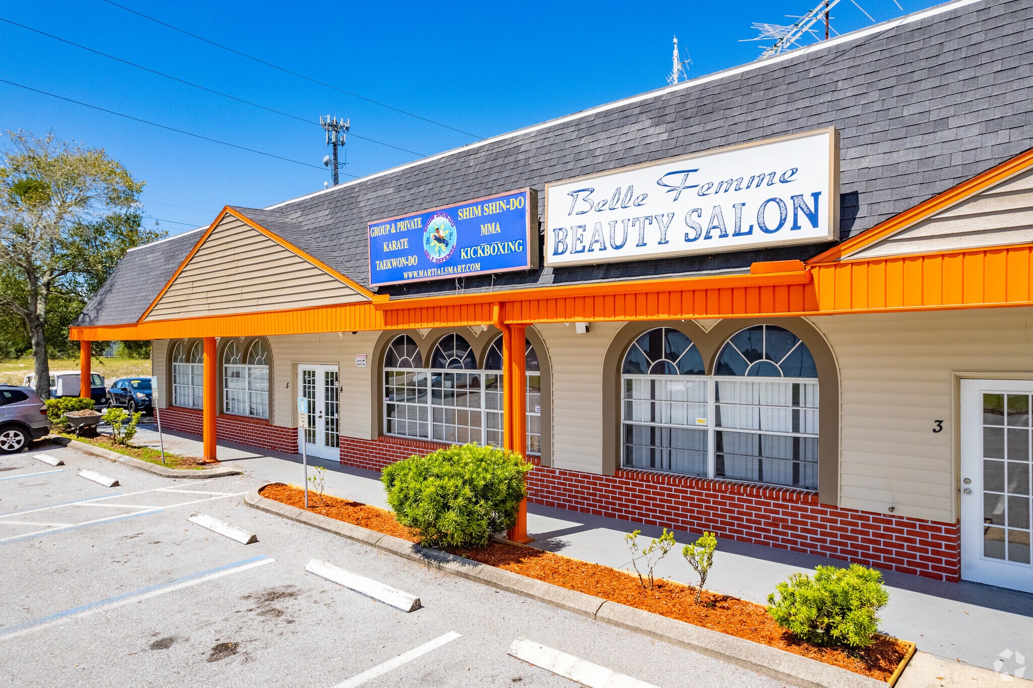 8123 Ridge Rd, Port Richey, FL for sale Primary Photo- Image 1 of 1