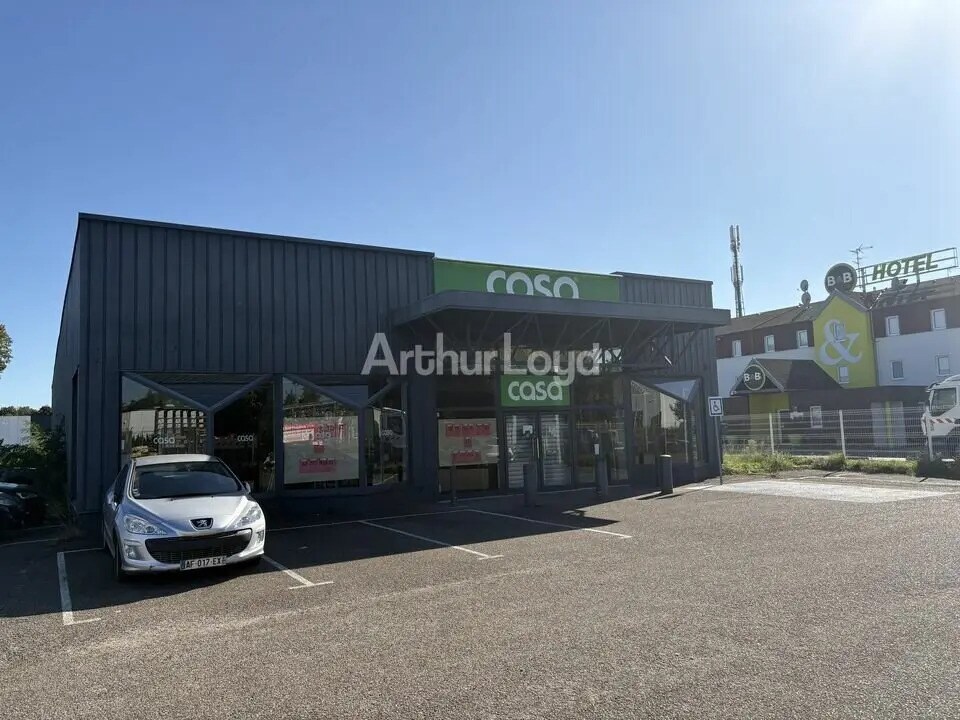 Retail in Ostwald for lease Building Photo- Image 1 of 13