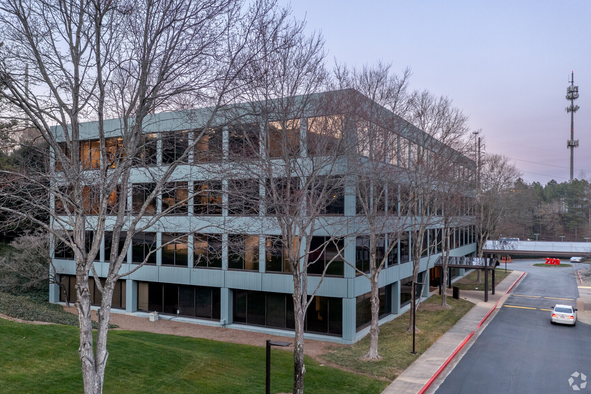 2110 Powers Ferry Rd SE, Atlanta, GA for sale Primary Photo- Image 1 of 1