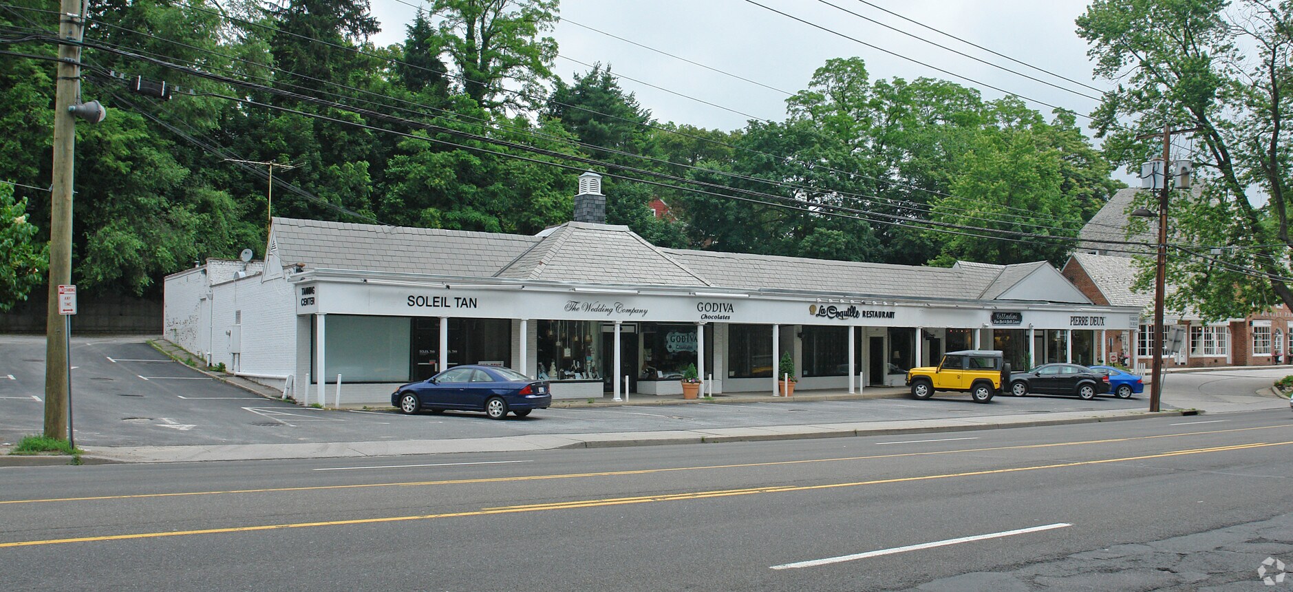 1661 Northern Blvd, Manhasset, NY 11030 Property Record