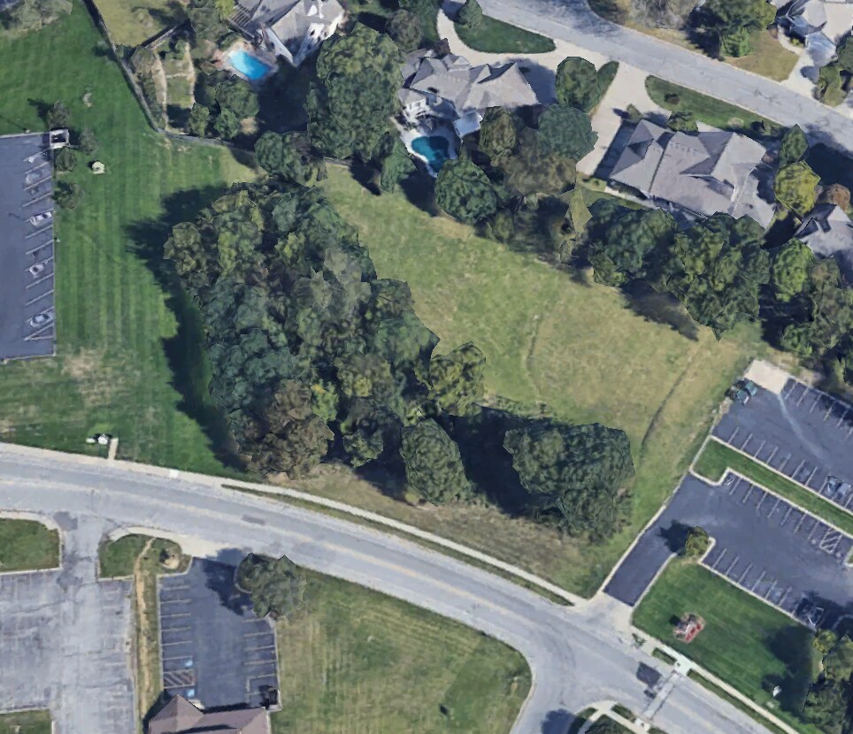 2800 NE Brooktree Ln, Gladstone, MO 64119