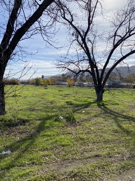 Riverside Dr, Lake Elsinore, CA for sale - Building Photo - Image 2 of 7