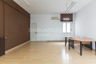 Office in Barcelona, Barcelona for lease Interior Photo- Image 2 of 21