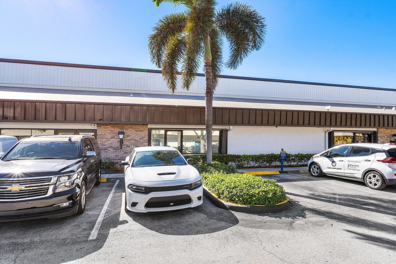 1979 10th Ave N, Lake Worth Beach, FL 33461 - Unit 1979 -  - Interior Photo - Image 2 of 8