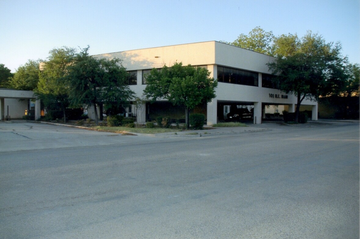 102 W Main St, Sonora, TX for sale Building Photo- Image 1 of 1