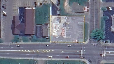 129 N Bridge St, Chillicothe, OH for lease Interior Photo- Image 2 of 4