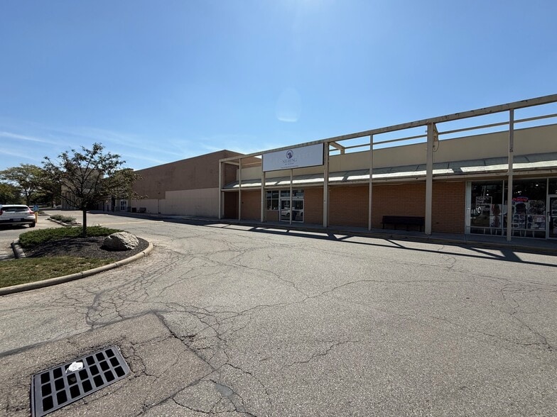 2507-2551 Schrock Rd, Westerville, OH for lease - Building Photo - Image 2 of 5