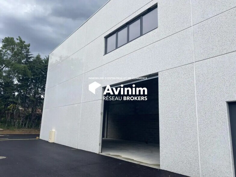 Flex in Montauroux for lease - Building Photo - Image 2 of 3