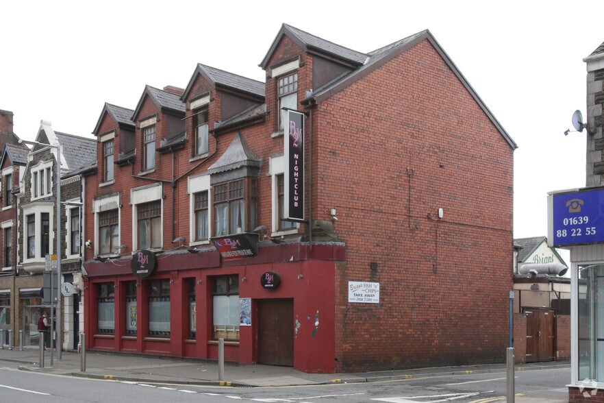 39-41 Station Rd, Port Talbot for lease - Primary Photo - Image 1 of 5