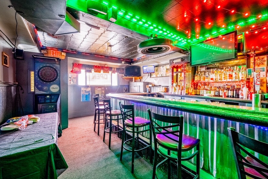 19430 W Warren Ave, Detroit, MI for sale - Building Photo - Image 3 of 54