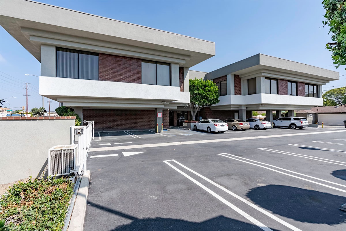 1500 Crenshaw Blvd, Torrance, CA for lease Building Photo- Image 1 of 24