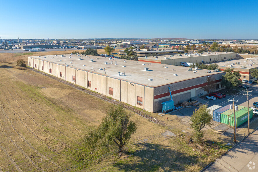 306 N Meridian Ave, Oklahoma City, OK for lease - Building Photo - Image 3 of 4