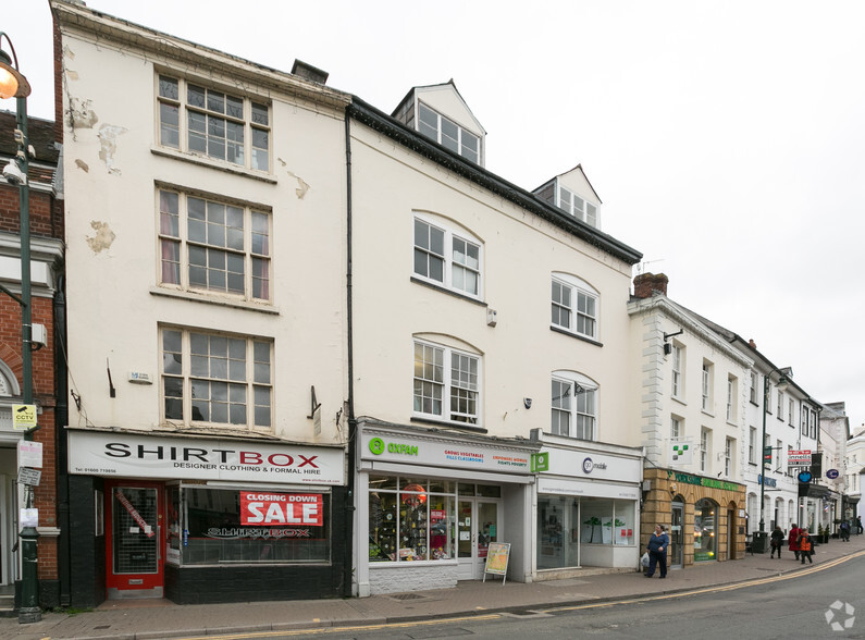 14-15 Agincourt Sq, Monmouth for sale - Primary Photo - Image 1 of 6