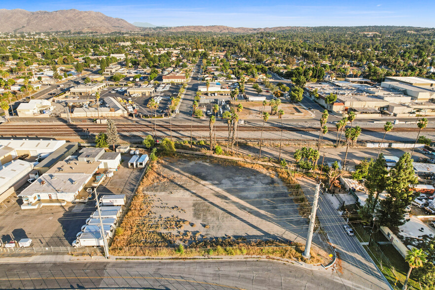 4484 Vine, Riverside, CA for sale - Aerial - Image 3 of 5