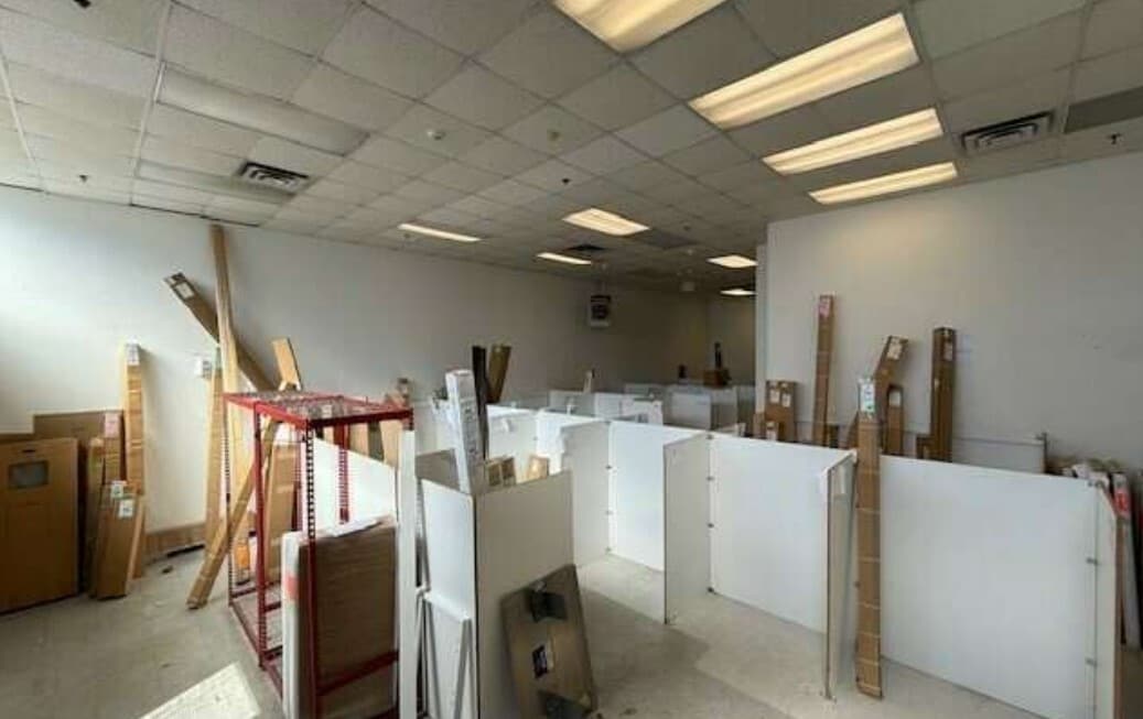 2 Westchester Plz, Elmsford, NY for lease Interior Photo- Image 1 of 3