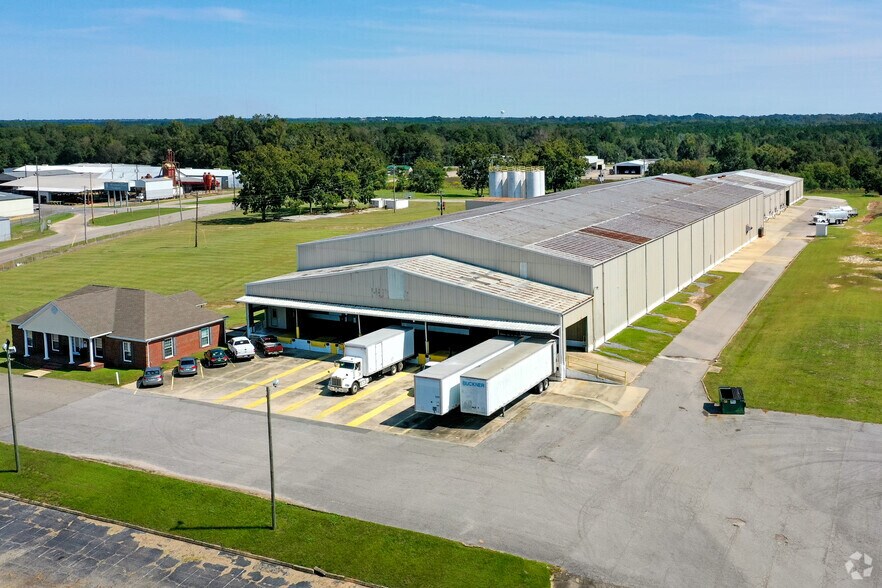 534 Cowarts Rd, Dothan, AL 36303