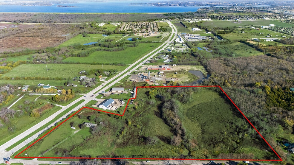 14337 County Road 485, Lavon, TX for sale - Primary Photo - Image 1 of 15