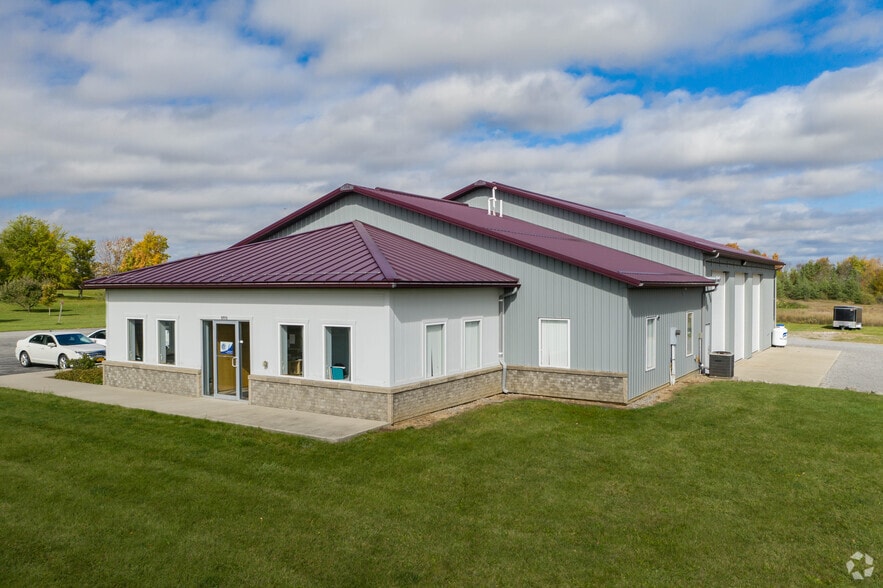 5773 E Main Street Rd, Batavia, NY for lease - Building Photo - Image 1 of 44